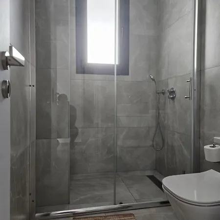 Sea View Penthouse Universal Residences