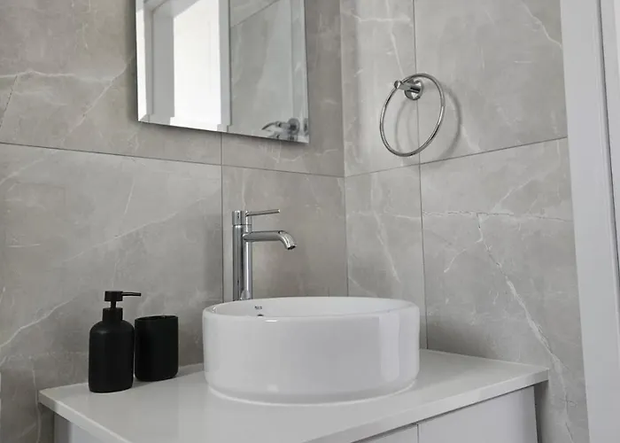 Sea View Penthouse Universal Residences アパート