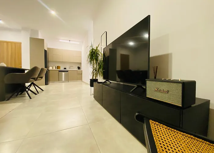 Sea View Penthouse Universal Residences アパート