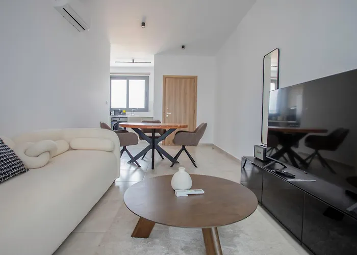 アパート Sea View Penthouse Universal Residences *