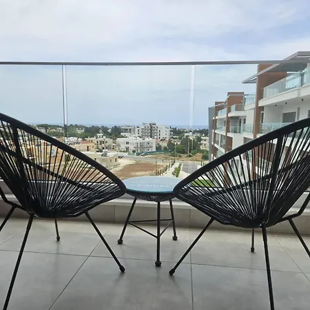 Sea View Penthouse Universal Residences *