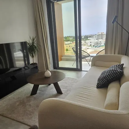 Sea View Penthouse Universal Residences Apartmán Paphos