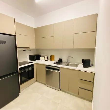 Апартаменты Sea View Penthouse Universal Residences Пафос