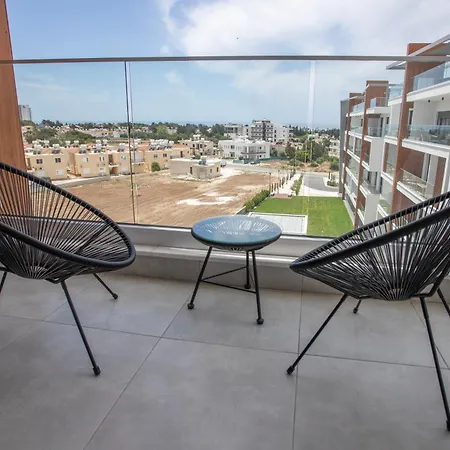 Sea View Penthouse Universal Residences *