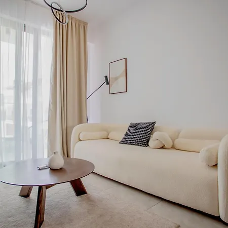 Sea View Penthouse Universal Residences *