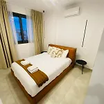 Sea View Penthouse Universal Residences *