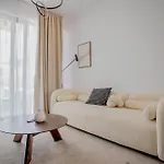 Sea View Penthouse Universal Residences *