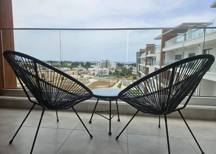 Sea View Penthouse Universal Residences *