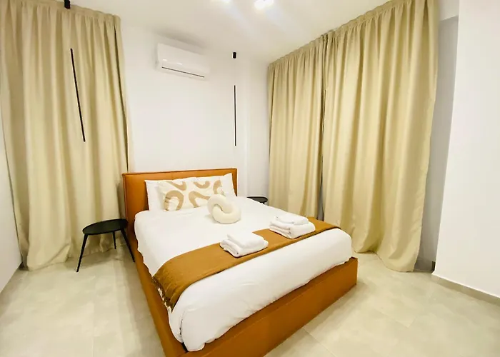 Sea View Penthouse Universal Residences بافوس