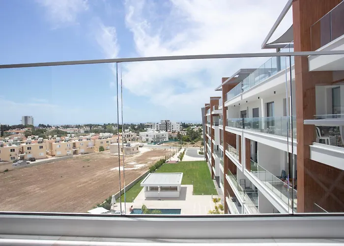 Sea View Penthouse Universal Residences *